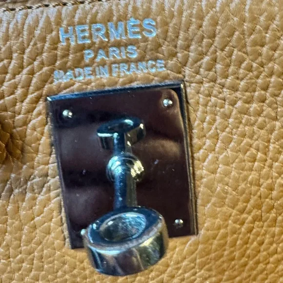 Faux - HERMES  Kelly Bag  ⭐️⭐️⭐️ - Picture 16 of 16